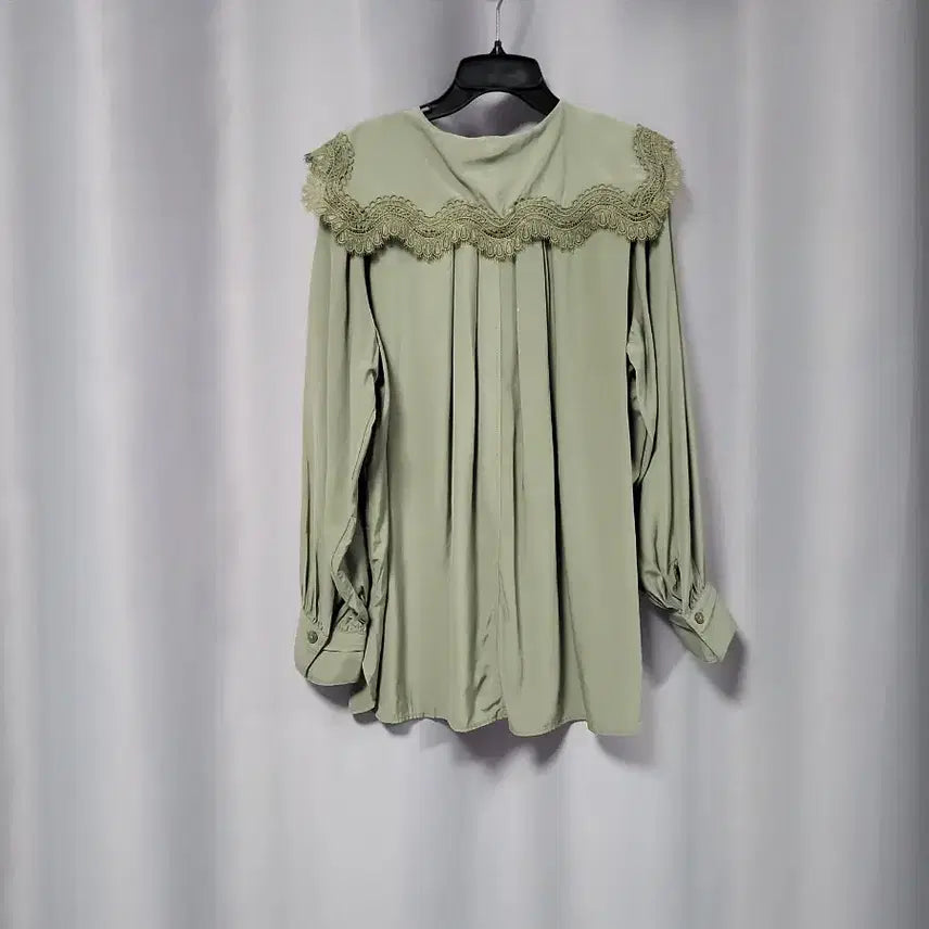 [BUNJANG] The Edge Lace Collar Pintuck Blouse / 더엣지 레이스 칼라 핀턱 블라우스