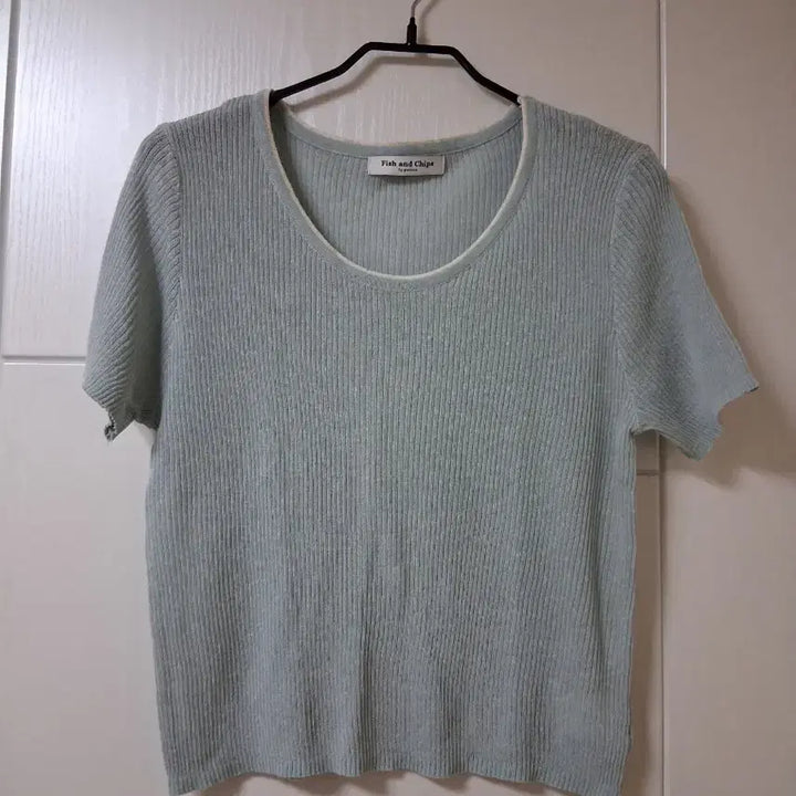 [BUNJANG] Fish and Chips Short-Sleeve Ribbed Knit T-Shirt / Fish and Chips 반팔 골지 니트 티셔츠