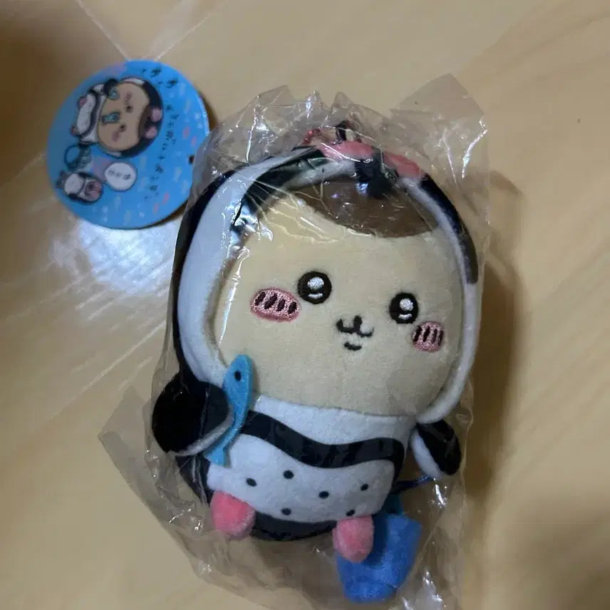 [BUNJANG] Penguin Kurimanju Aquarium Chiikawa Mascot / 펭귄 쿠리만쥬 수족관 치이카와 마스코트