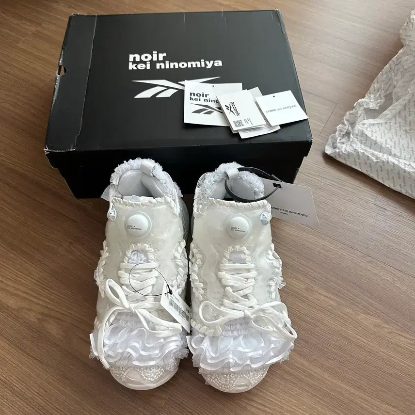 [BUNJANG] Noir Kei Ninomiya x Reebok Fury Runner Sneakers / Noir kei ninomiya 느와케이니노미야 리복 퓨리