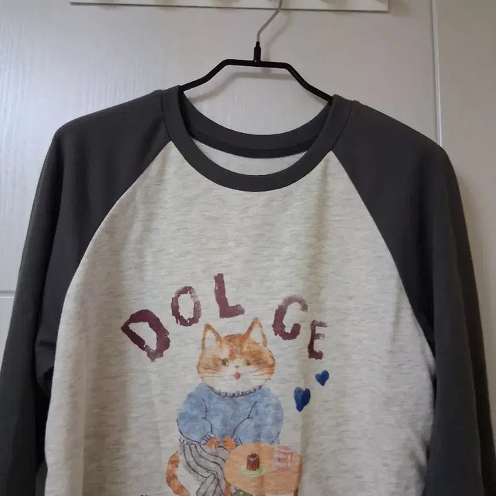 [BUNJANG] Benetton 7-8 Sleeve T-Shirt / 베네통 칠부 티셔츠 챠콜/아이보리
