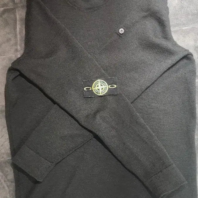 [BUNJANG] Stone Island Knit Sweater / 스톤아일랜드 니트 [ 초초초 급처 ]