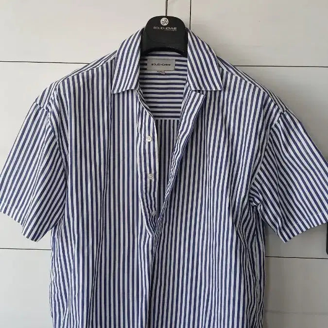 [BUNJANG] Solid Homme Striped Short Sleeve Shirt Size 48 / 솔리드옴므 스트라이프 반팔 셔츠 48사이즈 트임꿰맨자국