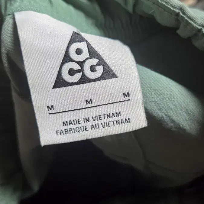 [BUNJANG] Nike ACG Smith Summit Cargo Pants Clay Green / [asia M] 나이키 ACG 스미스 서밋 카고 팬츠 클레이 그린