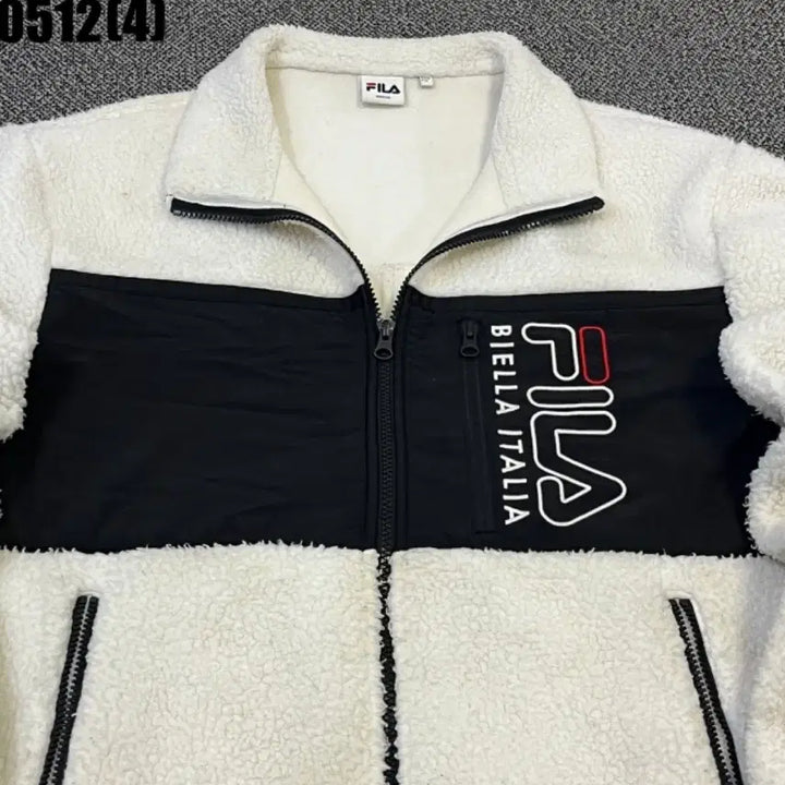 [BUNJANG] Fila Fleece Jacket Ivory M / 휠라 플리스 자켓 아이보리 M | 0512