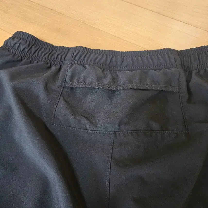 [BUNJANG] Nike Worldwide Track Running Pants Black / 나이키 Worldwide 트랙 러닝 팬츠