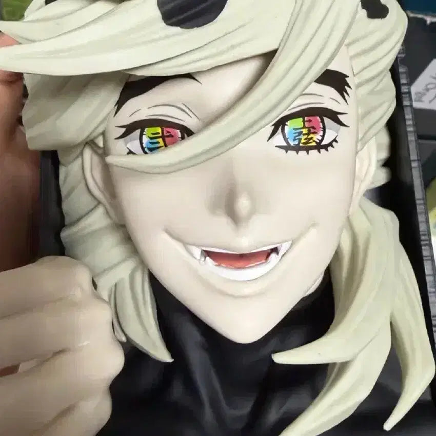 [BUNJANG] Demon Slayer Douma Figure / 귀멸의칼날/귀칼 도우마 책장피규어 판매