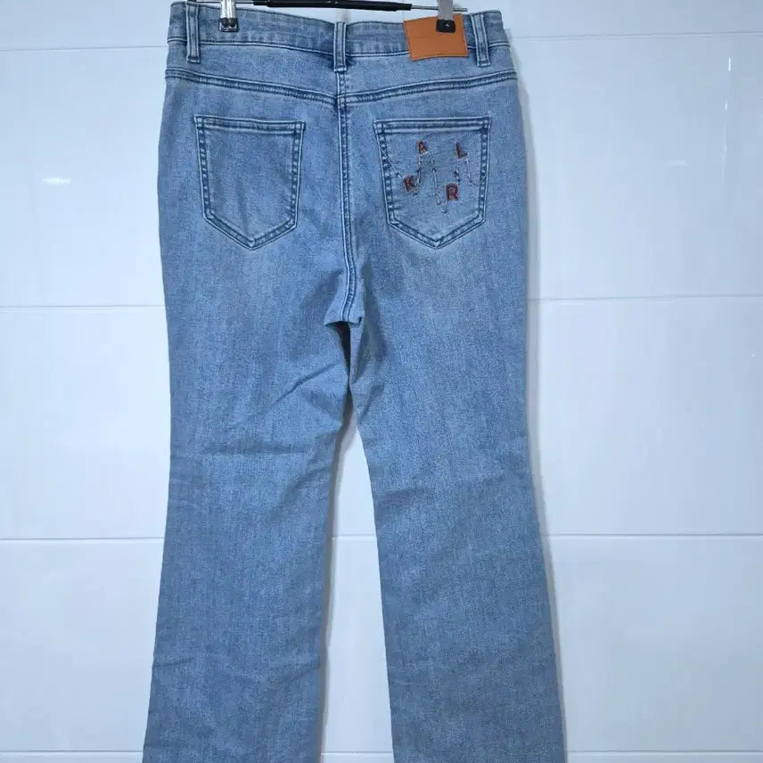 [BUNJANG] Karl Lagerfeld Bootcut Denim Pants Size 29 / 칼라거필드 부츠컷 데님 스판 연청바지29