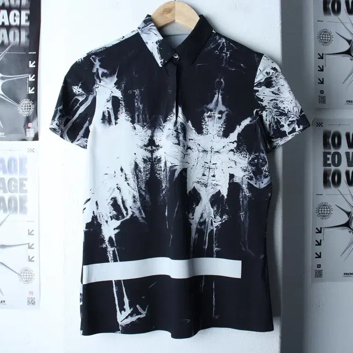[BUNJANG] Adidas Short Sleeve Collar T-shirt Functional Printing Black / W(M-L) 아디다스 반팔 카라 티셔츠 기능성 프린팅 블랙-76AC