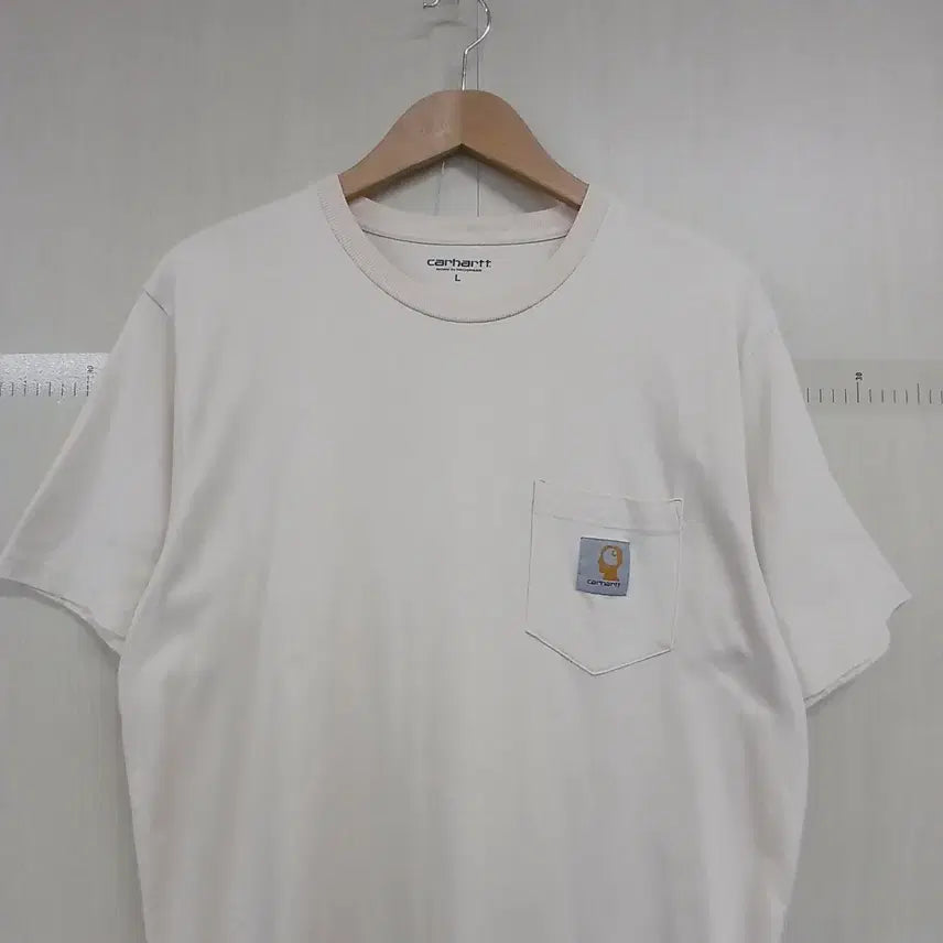 [BUNJANG] Carhartt Ivory Pocket Short Sleeve T-Shirt L / 칼하트 포켓 반팔티 아이보리 L