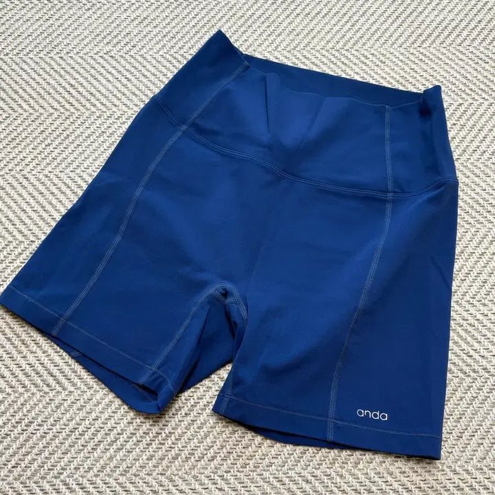 [BUNJANG] Andar Air Cooling 3/4 Leggings Bike Shorts Blue / 안다르 에어쿨링 3부 블루컬러 안다르레깅스 바이크팬츠 바이크쇼츠