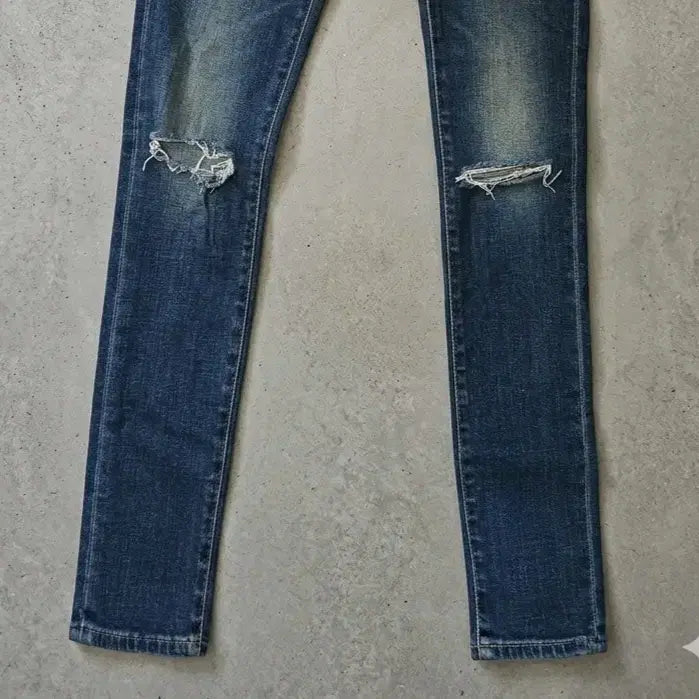 [BUNJANG] PLAC Premium ISKO Denim PONY Fit Jeans (Size 25) / PLAC 프리미엄 ISKO 데님 PONY핏 YKK지퍼 찢어진 25. 상태