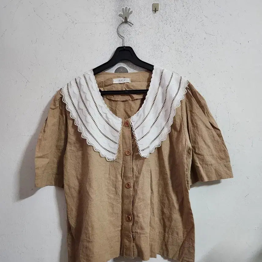 [BUNJANG] Moly Lace Collar Short Sleeve Blouse / moly 레이스 카라 반팔 블라우스