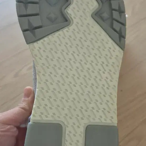 [BUNJANG] Hermès Knit Sneakers / 에르메스 니트 스니커즈 판매