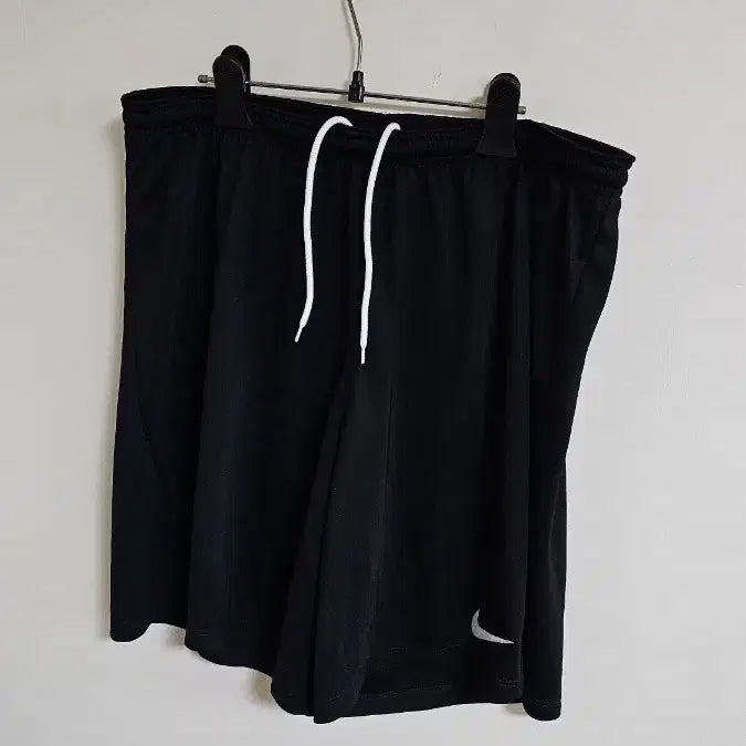 [BUNJANG] Nike Training Shorts (Black) / 나이키 트레이닝 반바지 (513