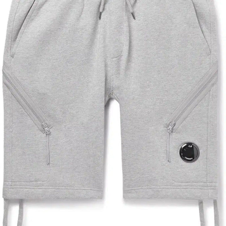 [BUNJANG] CP Company Diagonal Raised Fleece Shorts - Size M / CP컴퍼니 다이애그널 레이즈드  쇼츠 M
