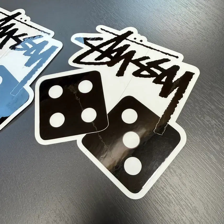 [BUNJANG] Stussy Dice Sticker 2-Piece Bundle / STUSSY 스투시 다이스 스티커 2장 일괄