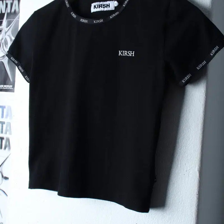 [BUNJANG] Kirsh Lettering Crop T-Shirt Black / W(S-M) 키르시 반팔 티셔츠 레터링 크롭 블랙 키치-76D3