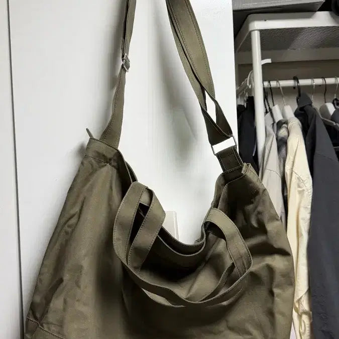 [BUNJANG] Envelope Fatigue Bag Olive / 엔벨로프 퍼티그백 올리브