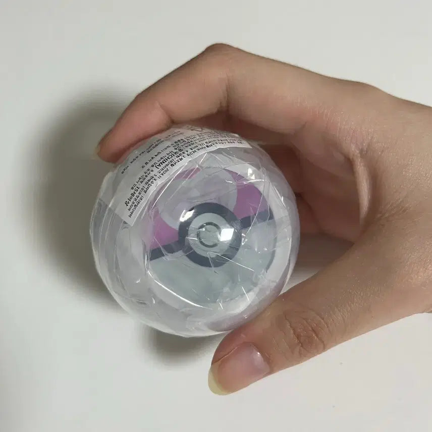 [BUNJANG] Pokemon 30th Anniversary Metamon Playground Monster Ball Light Magnet / 포켓몬 30주년 팝업 메타몽 놀이터 몬스터볼 라이트 마그넷 러브러브볼