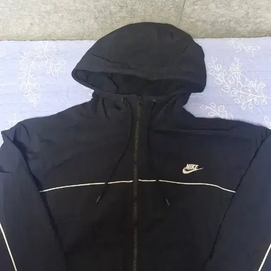 [BUNJANG] Nike Retro Windbreaker Jacket / 나이키 레트로 바람막이