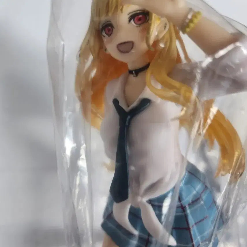 [BUNJANG] My Dress-Up Darling Marin Kitagawa School Uniform Figure / 마이 드레스 업 달링 키타가와 마린 교복 피규어