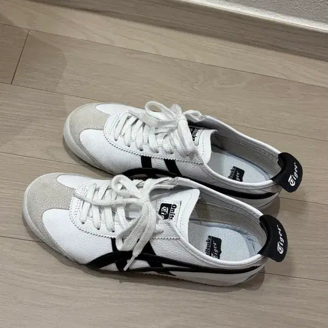 [BUNJANG] Onitsuka Tiger Mexico 66 White Black Sneakers / 오니츠카타이거 멕시코66 화이트블랙 66