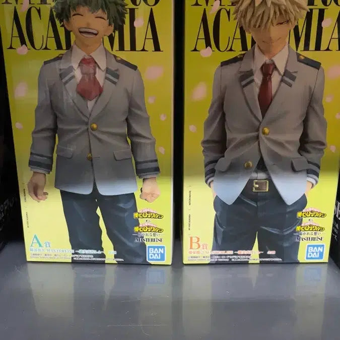[BUNJANG] My Hero Academia Uniform Izuku Bakugo Figure / 급처 나히아 교복 이즈쿠 바쿠고 판매합니다