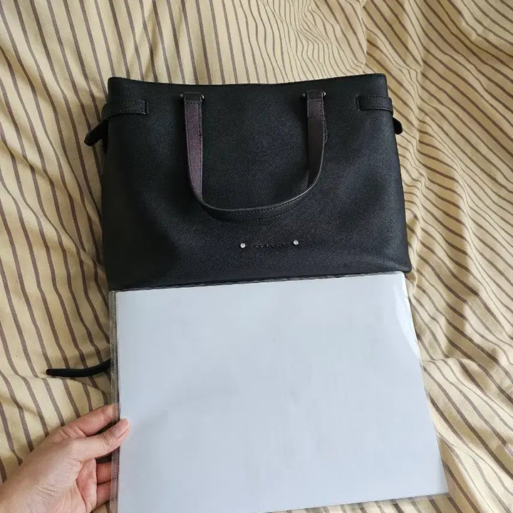 [BUNJANG] Lovecat Black Tote Bag with Shoulder Strap / 러브캣 토트백 블랙 숄더 스트랩 포함