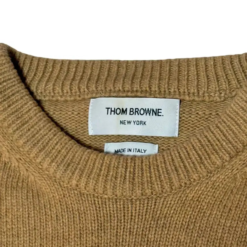 [BUNJANG] Thom Browne Diagonal Stripe Beige Knit / 톰브라운 사선 스트라이프 베이지 니트