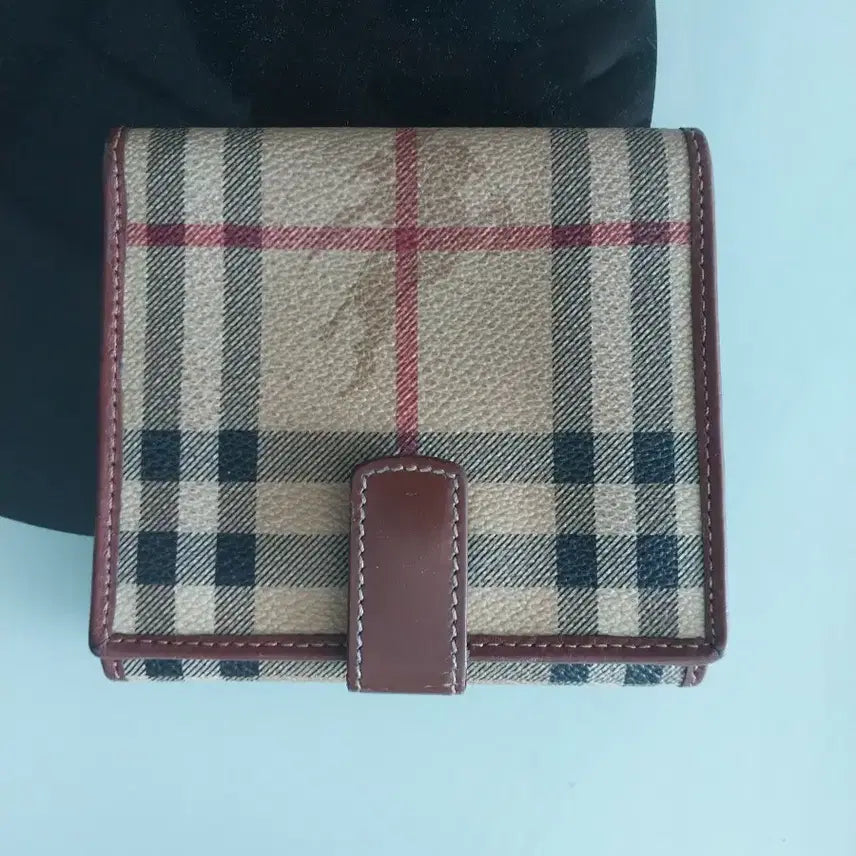 [BUNJANG] Burberry Classic Check Bifold Wallet / 버버리 클래식 체크 반지갑