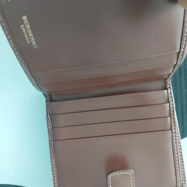 [BUNJANG] Burberry Classic Check Bifold Wallet / 버버리 클래식 체크 반지갑