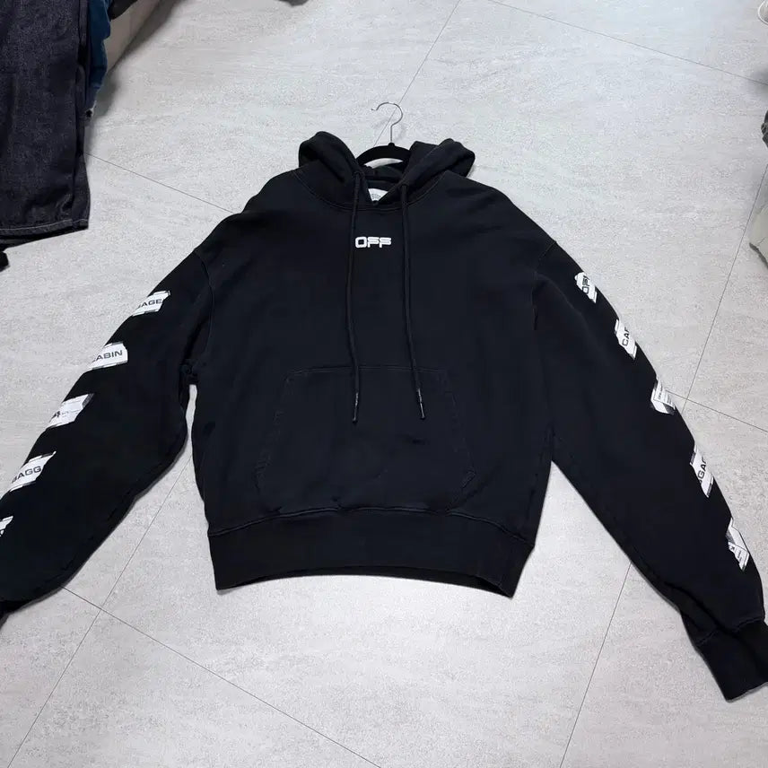 [BUNJANG] Off-White Unisex Hoodie Size S / 오프화이트 남여공용 후드티 s 정품