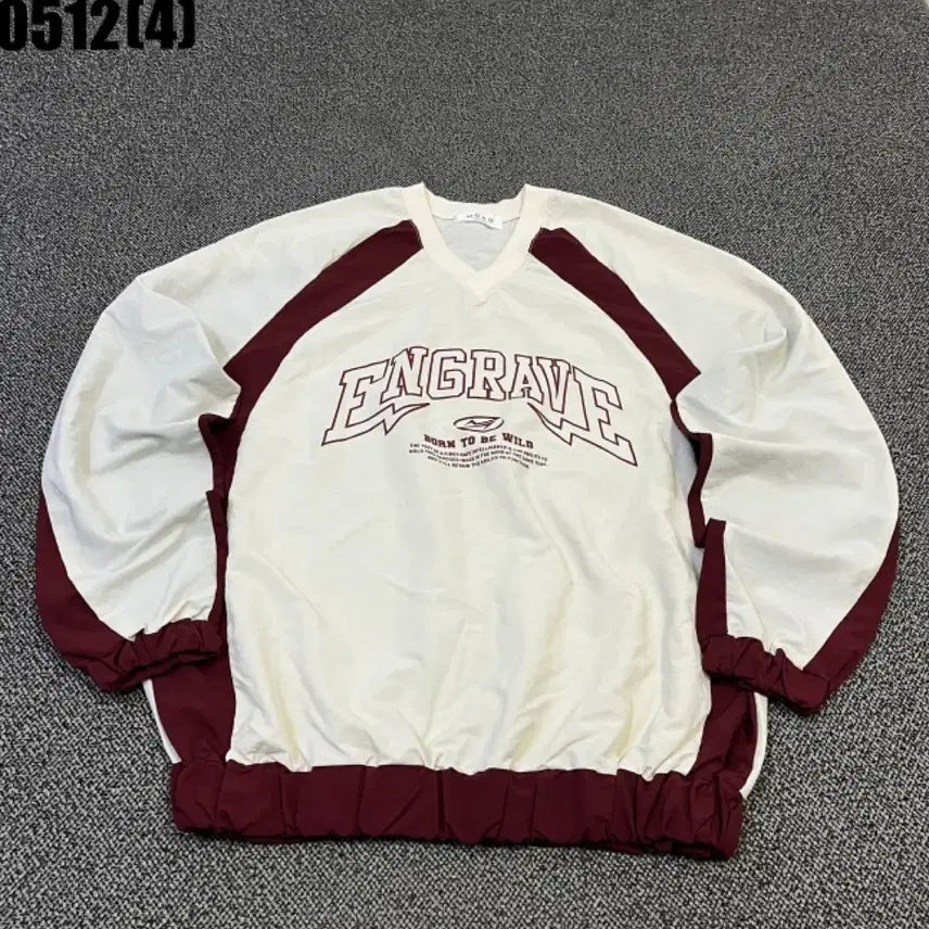 [BUNJANG] White Raglan Sweatshirt T-Shirt Size 105 / 화이트 래글런 맨투맨 티셔츠 105- | 0512