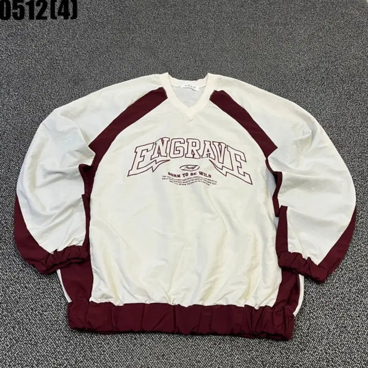 [BUNJANG] White Raglan Sweatshirt T-Shirt Size 105 / 화이트 래글런 맨투맨 티셔츠 105- | 0512
