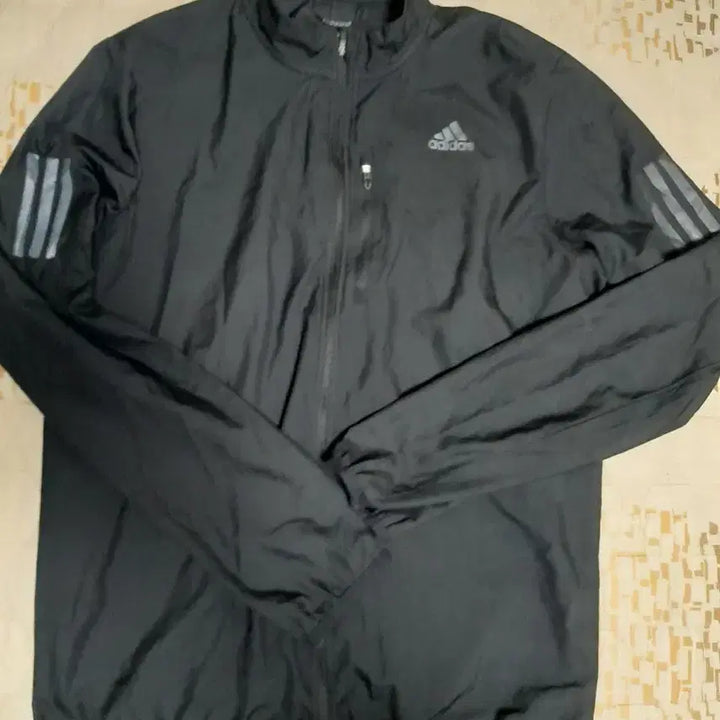 [BUNJANG] Adidas Black Lightweight Windbreaker Jumper Size 100 / 아디다스 블랙 경량 바람막이 점퍼 100