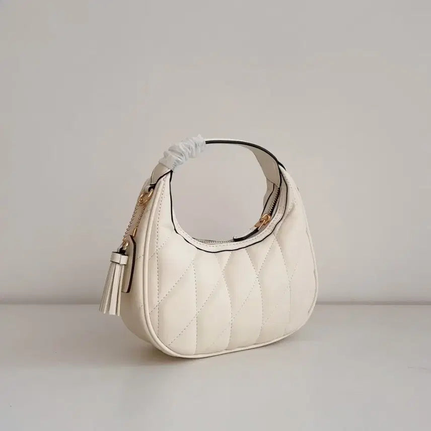 [BUNJANG] COACH Leather Quilted Clutch Bag with Shoulder Strap / 코치 핸드백 클러치백