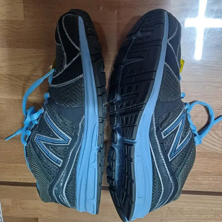 [BUNJANG] New Balance Hiking/Trekking Shoes / 뉴발란스 운동화