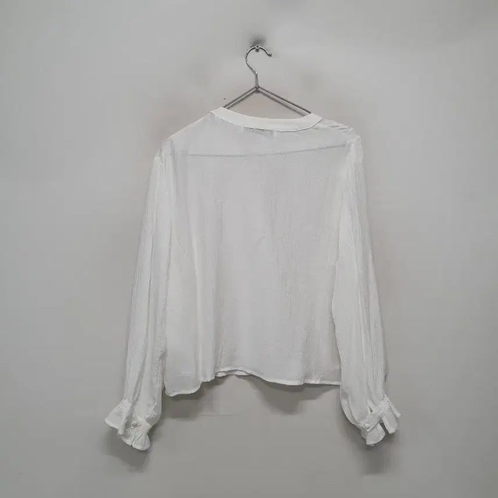 [BUNJANG] Zara White Eyelet Blouse / 자라 화이트 아일렛 블라우스