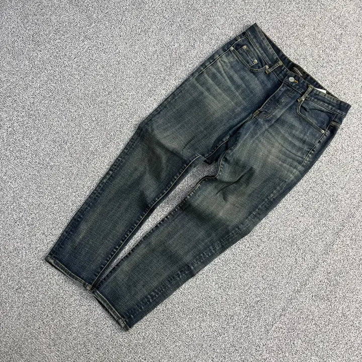 [BUNJANG] 31 Piecework Washed Mid-Blue Denim Jeans / 31 피스워크 워싱 중청 데님 청바지 0506J
