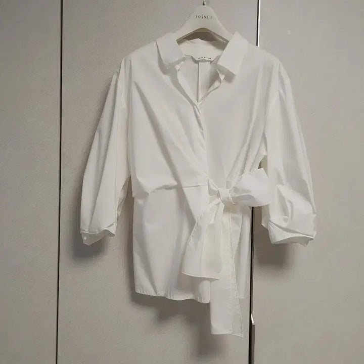 [SOLD OUT] 미샤 랩블라우스