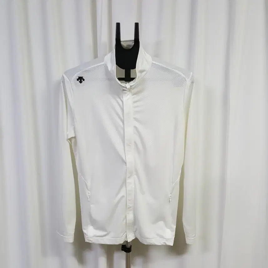 [SOLD OUT] 데상트 남성 기능성 집업 자켓 100 오일장