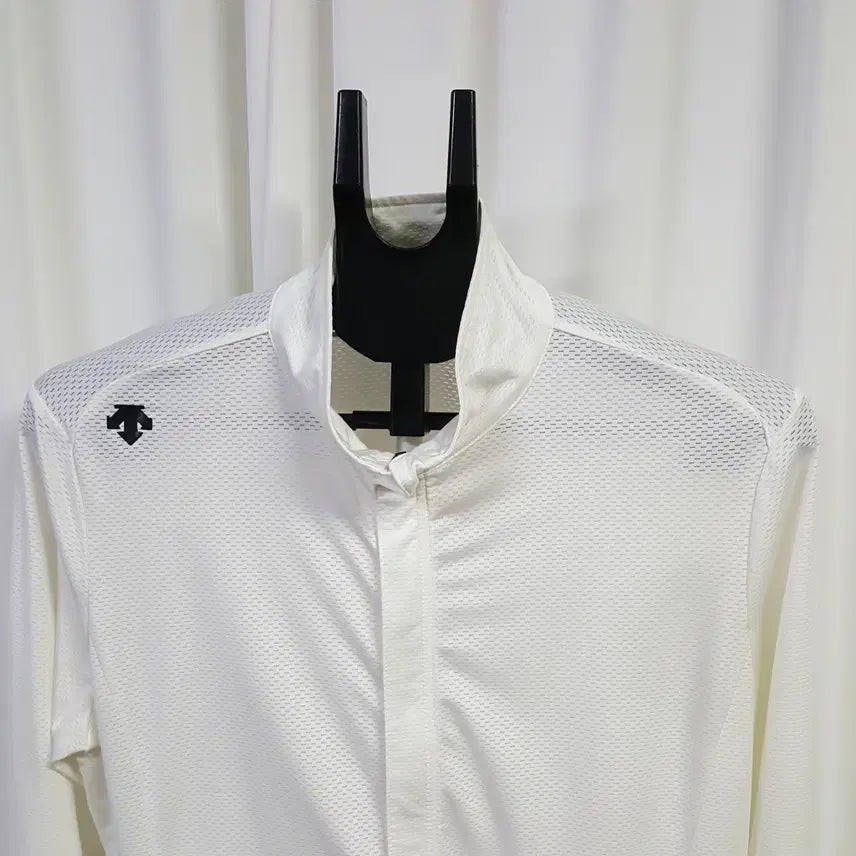 [SOLD OUT] 데상트 남성 기능성 집업 자켓 100 오일장