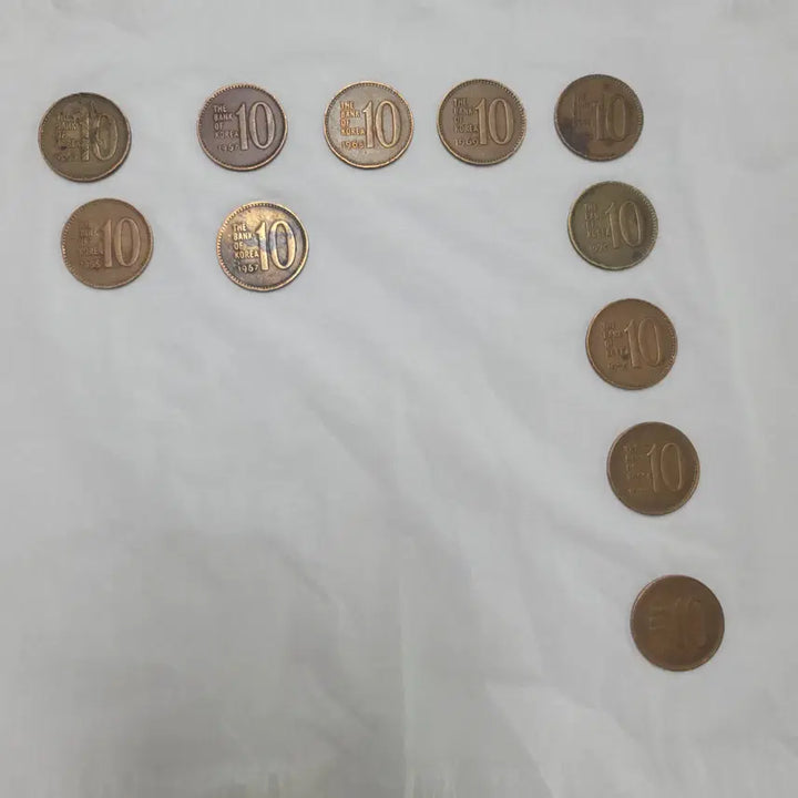 [BUNJANG] 1966-1970 Bank of Korea 10 Won Copper Coin Set / 1966~1970 한국은행 10원 적동화 연도별 세트 / 무료배송