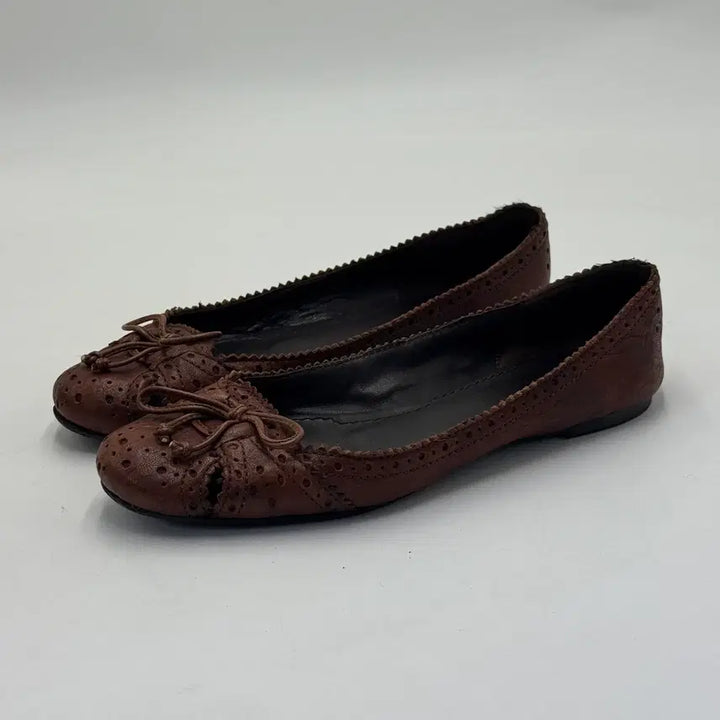 [BUNJANG] Givenchy Leather Heels / 35 (225) 1/2 지방시 Givenchy