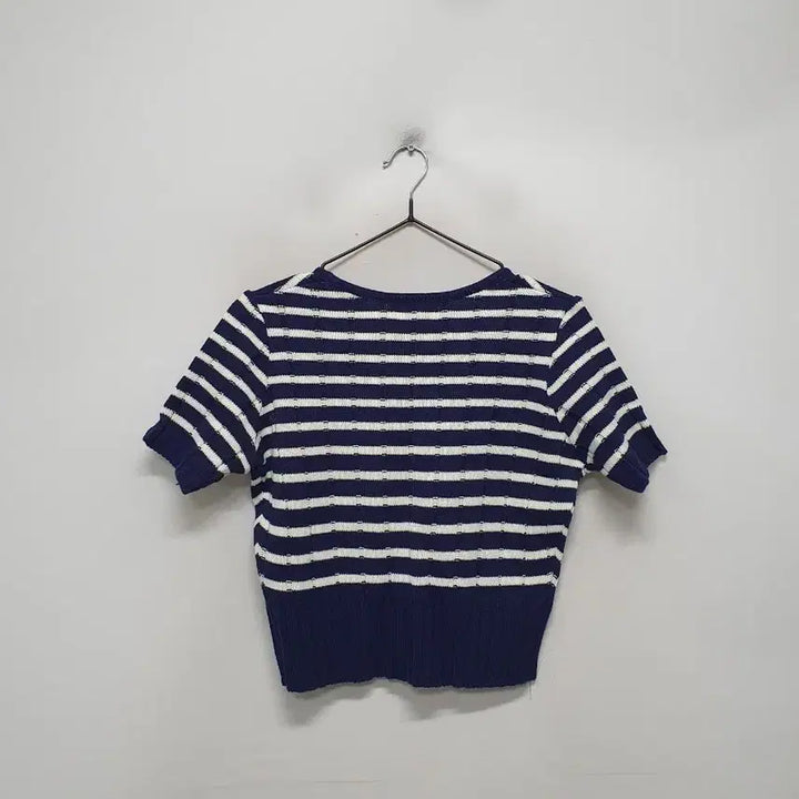 [BUNJANG] Grove Striped Short-Sleeve Knit Top / Grove 그로브 스트라이프 반팔 니트