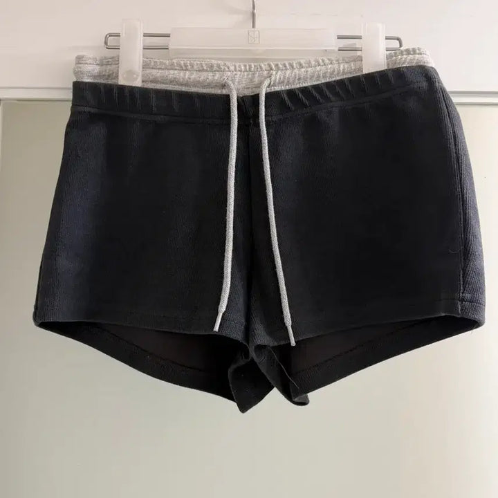 [BUNJANG] Black Up Polcy Colorblock Micro Banding Short Pants Charcoal / 블랙업 폴시 배색 마이크로 밴딩 숏팬츠 차콜