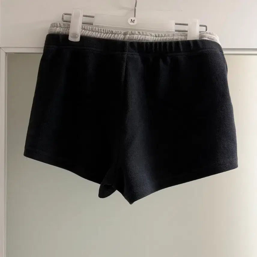 [BUNJANG] Black Up Polcy Colorblock Micro Banding Short Pants Charcoal / 블랙업 폴시 배색 마이크로 밴딩 숏팬츠 차콜