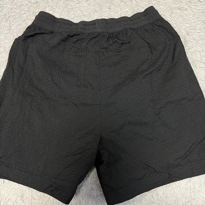[BUNJANG] New Balance Reversible Shorts / 뉴발란스 리버시블 반바지 75S