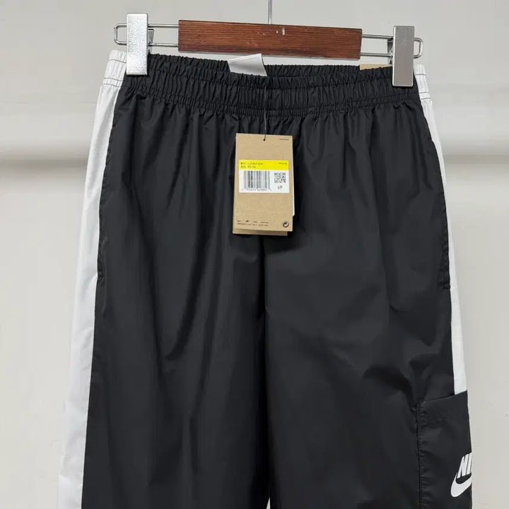 [BUNJANG] Nike Woven Jogger Pants S Black White / 새상품) 나이키 우븐 조거팬츠 S 블랙 화이트 트레이닝팬츠 Js53